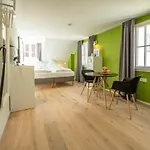 게스트하우스 Gaestehaus Am Schlossplatz, Z. 4 3*