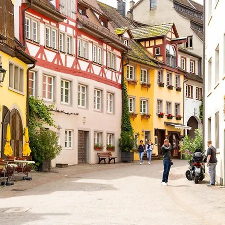Gaestehaus Am Schlossplatz, Z. 4 게스트하우스 미르스부르크